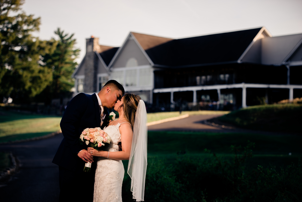 Woodcrest Country Club wedding photos