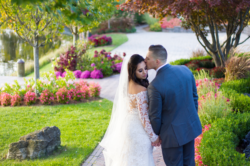 This Philadelphia Garden Wedding Was Full of Emotional Family Moments