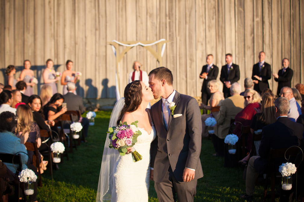 Classic and Traditional Wedding Photos
