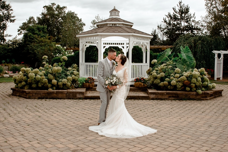 Sussex County Conservatory wedding photos at Sussex County Conservatory