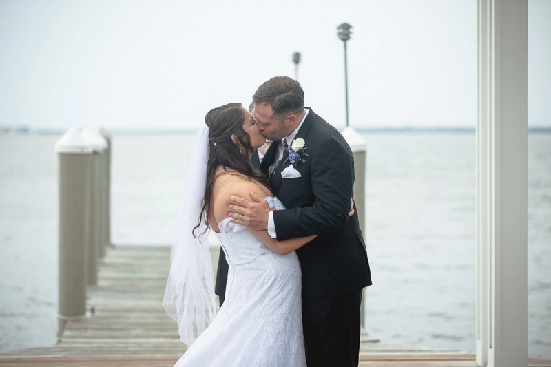 NJ Wedding Photographers at Martell's Waters Edge