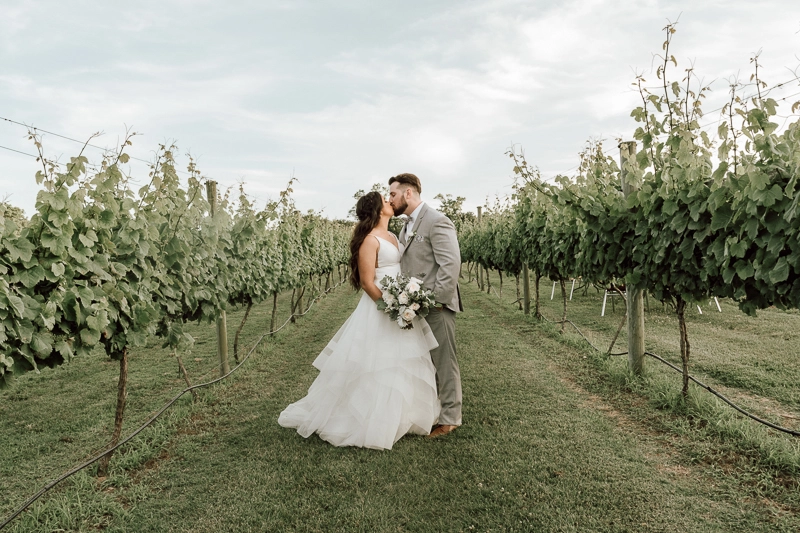 Cape May wedding photographers at Willow Creek Winery