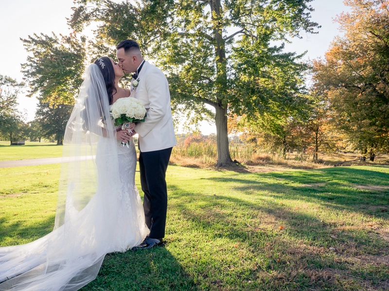 Romantic wedding venues in NJ at Galloping Hill Park and Golf Course