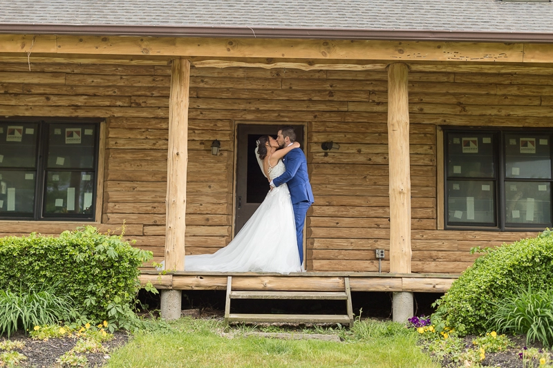 Top wedding photographers in North Jersey at Skyview Golf Club